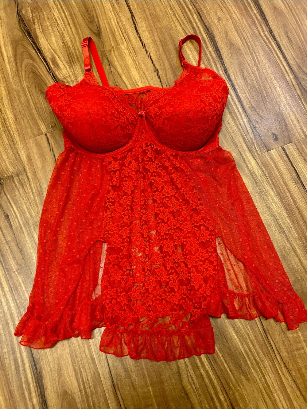 Red Lace Babydoll Chemise with Underwire Support 2x secret treasures